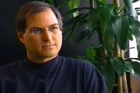 شاهد.. ستيف جوبز يتحدث عن “بيكسار” في مقابلة تنشر للمرة الأولى