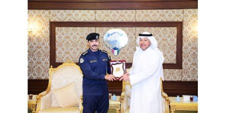 عذبي الناصر يُثمّن جهود رجال المرور والنجدة ويُكرِّم المتميزين في تعزيز الأمن الميداني