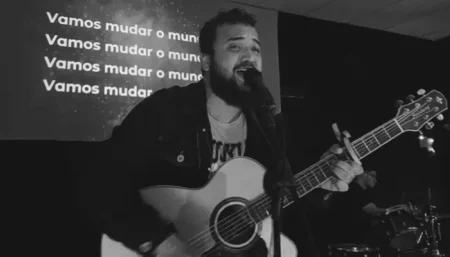 صعقة كهربائية تنهي حياة فنان شاب – أخبار السعودية