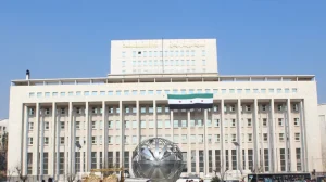 سورية: كل 100 ليرة قديمة تعادل ليرة واحدة بالإصدار الجديد – أخبار السعودية