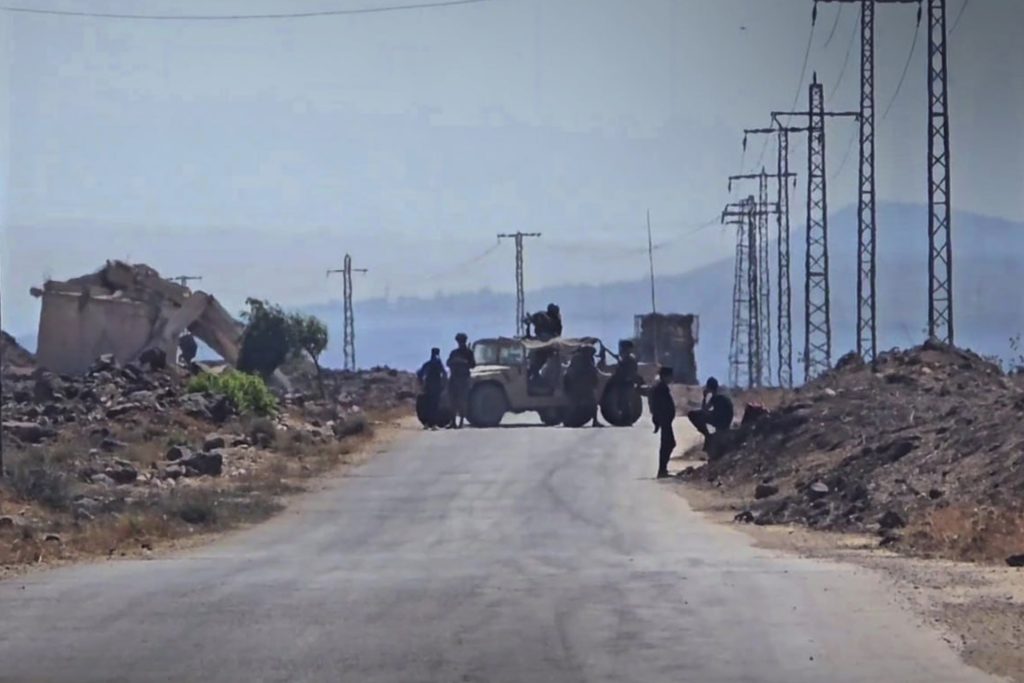 توغل إسرائيلي ثالث في القنيطرة رغم تحذير ترامب من التصعيد بسوريا