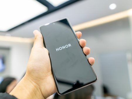 توقعات بانخفاض الطلب على الهواتف الذكية في 2026