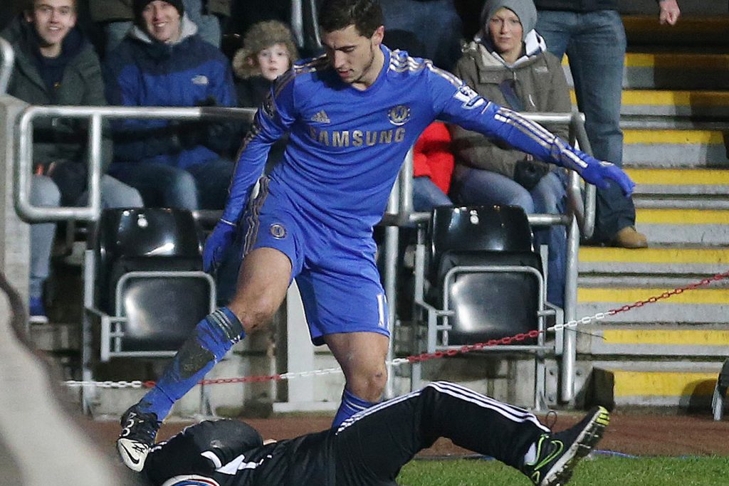 أكثر حالات الطرد غرابة في تاريخ كرة القدم