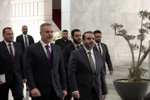 وفد تركي يزور سوريا يضم وزيري الخارجية والدفاع ورئيس الاستخبارات