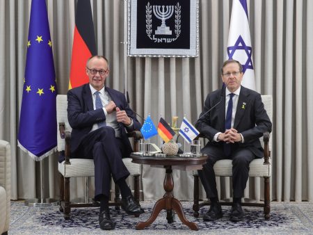 ميرتس: دعم إسرائيل هو “النواة الأساسية والثابتة” لسياسة ألمانيا