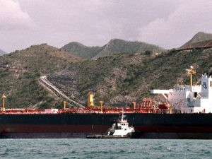 الحظر البحري الأميركي يشل حركة ناقلات النفط في مياه فنزويلا