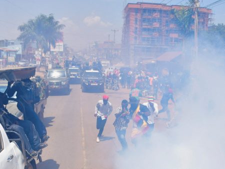 إدانة أممية لتصاعد القمع ضد المعارضة والإعلام بأوغندا قبيل الانتخابات