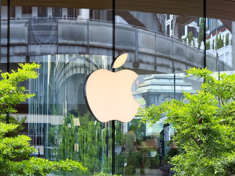 بعد اليابان وأوروبا.. آبل تتيح متاجر التطبيقات الخارجية في البرازيل