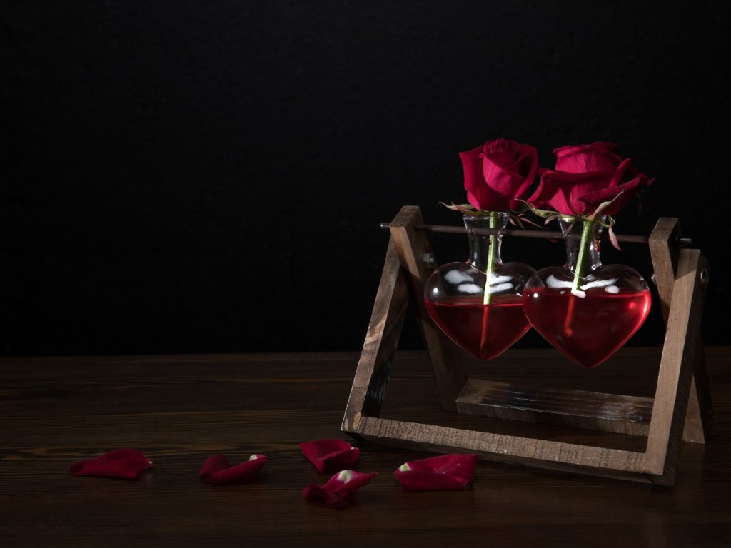 خرافة “الزئبق الأحمر” بالمغرب.. العلم يفكك الأسطورة