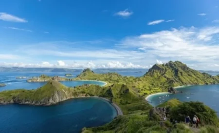 دراسة: جزر إندونيسيا تتفوق على المالديف في «الفخامة قليلة التكاليف»