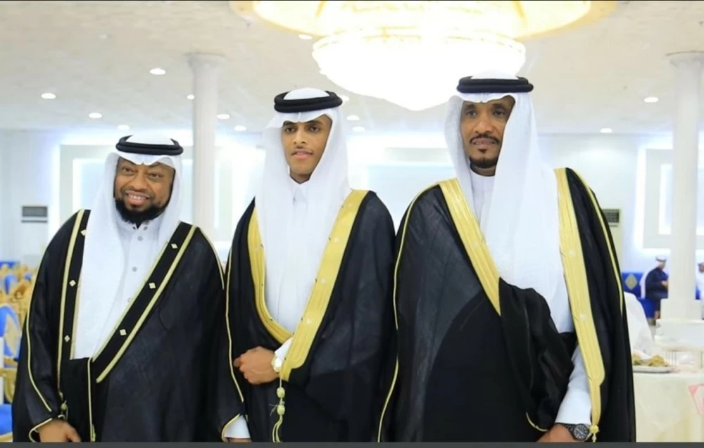 القرني والعلياني يزفان سالم لعش الزوجية – أخبار السعودية