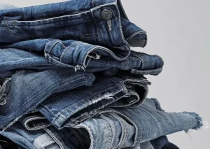 خبراء الأزياء ينصحون بعدم غسل الجينز بعد كل ارتداء – أخبار السعودية