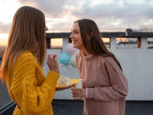 التفكير الإيجابي ليس وصفة سحرية.. هل خدعتنا ثقافة التحفيز؟