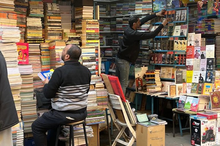 شارع النبي دانيال بالإسكندرية.. قبلة المثقفين التي نسيها المصريون