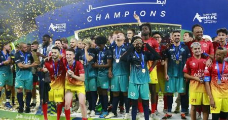 قطر تحتضن “مباراة الأمل” بين أساطير الكرة وصناع المحتوى