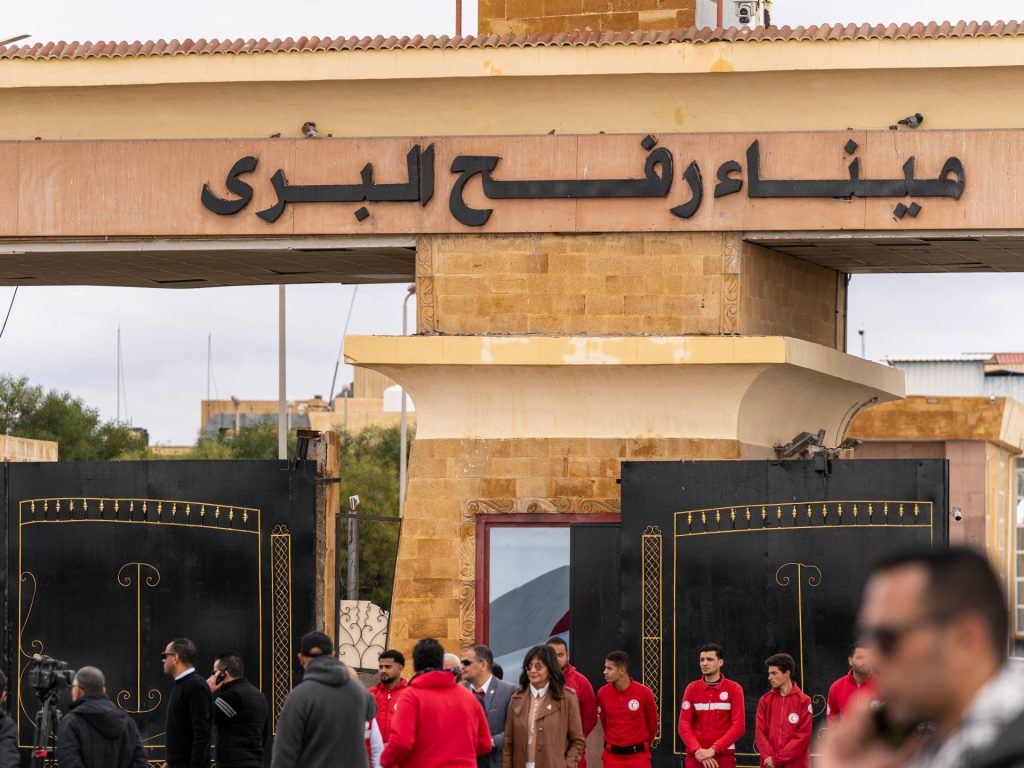 3 شهداء جنوبي غزة و”قرار مبدئي” بفتح معبر رفح