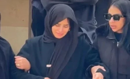 بكاء وانهيار.. أسرة زينة تشيّع جثمان «إسلام» والنجوم يقدمون التعازي – أخبار السعودية