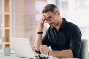 آثار التوتر ليست نفسية فقط.. هكذا يبدأ جسدك بـ “تدمير نفسه” مع ارتفاع الكورتيزول