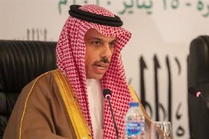 وزير الخارجية ونظيره الفرنسي يتباحثان أوضاع المنطقة