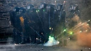 فرنسا تحت صدمة أكبر اضطرابات منذ سنوات بتوقيف 1800 شخص