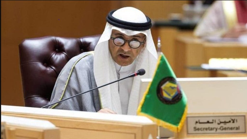 استهداف الحوثيين لمقدسات المسلمين يثير إدانات قوية